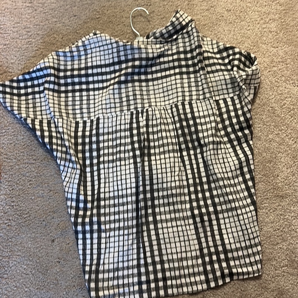 Grey button down - Picture 3 of 4